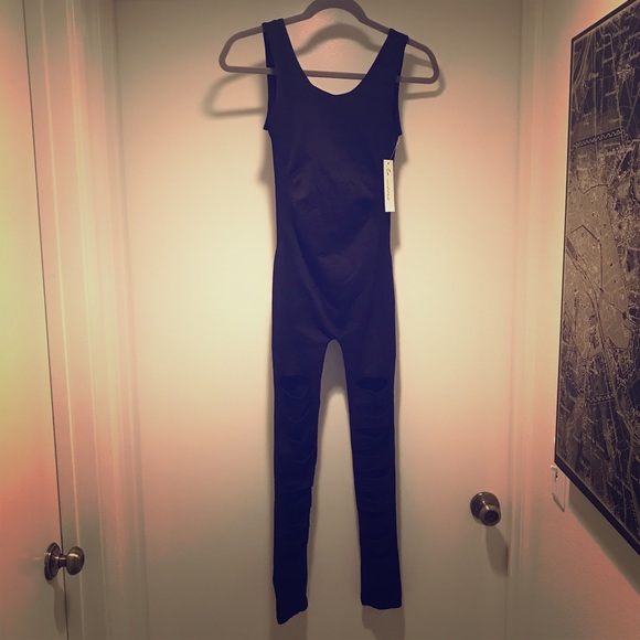 🖤Black bodysuit🖤 - Picture 1 of 3